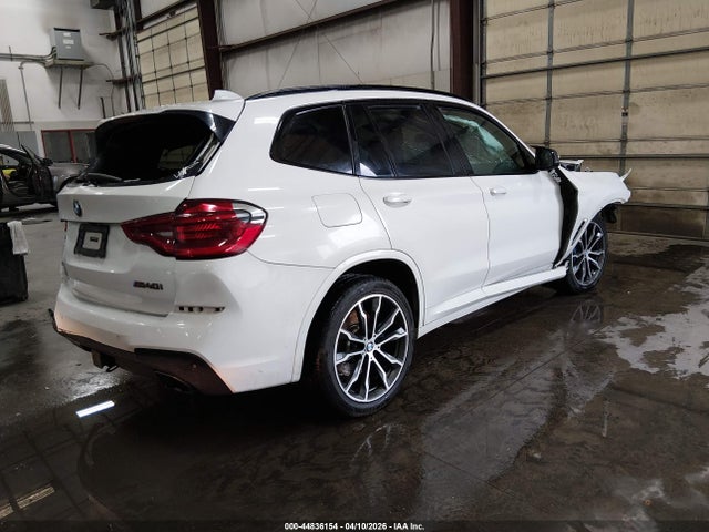 BMW X Series M40i