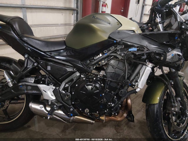 Kawasaki Ex650 R