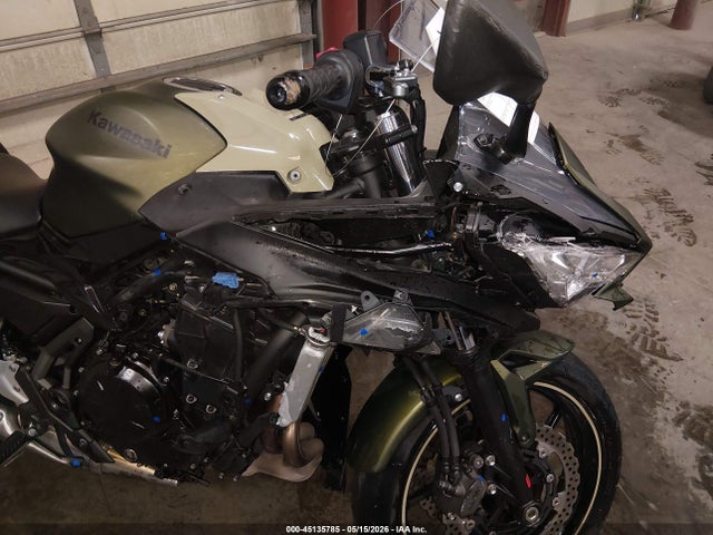 Kawasaki Ex650 R