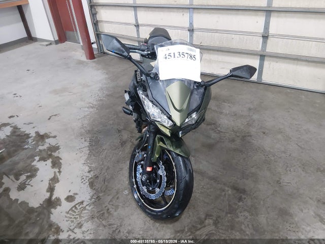 Kawasaki Ex650 R