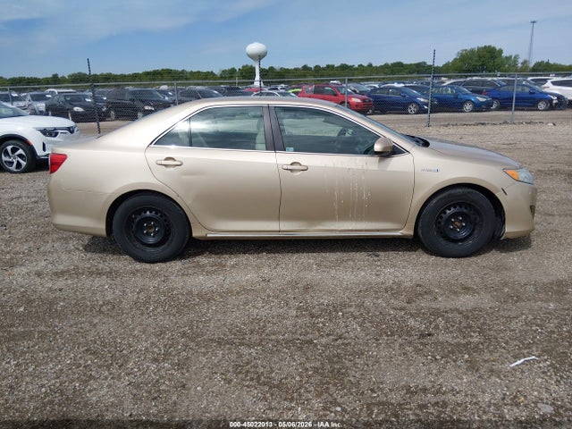 Toyota Camry Le