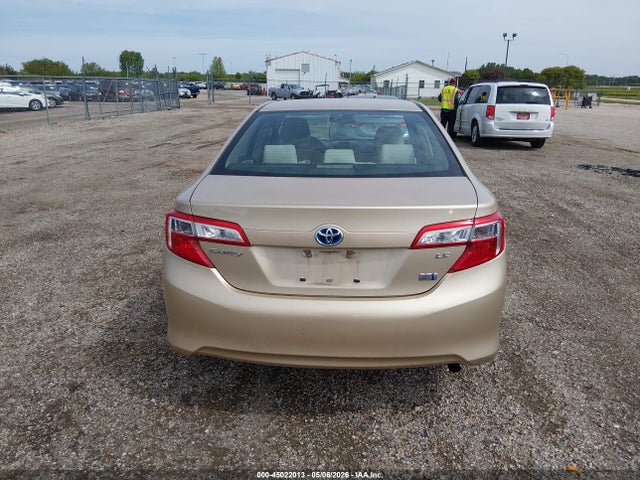 Toyota Camry Le