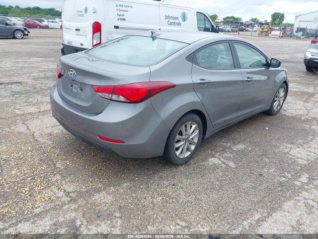 Hyundai ELANTRA Se