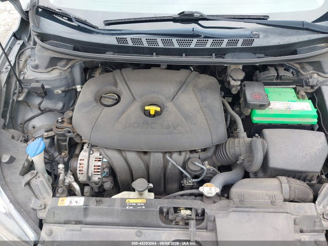 Hyundai ELANTRA Se