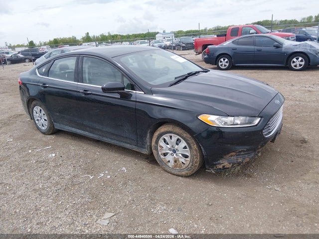 Salvage Ford Fusion Image
