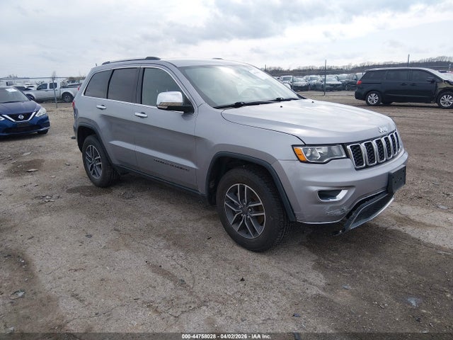 Salvage Jeep Grand Cherokee Image