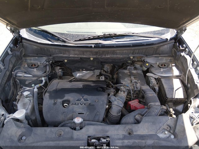 Mitsubishi Outlander 2.0 Le