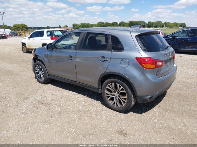 Mitsubishi Outlander 2.0 Le