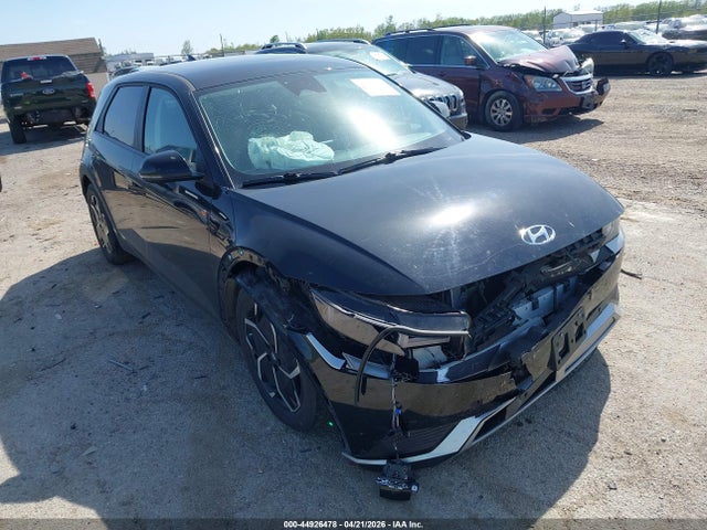 Salvage Hyundai Ioniq Image