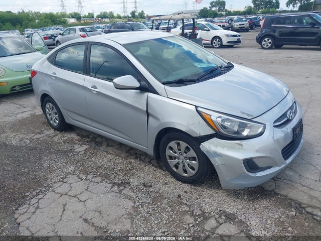 Salvage Hyundai ACCENT Image