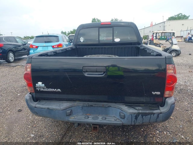 Toyota Tacoma Base V6