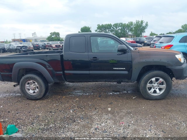 Toyota Tacoma Base V6