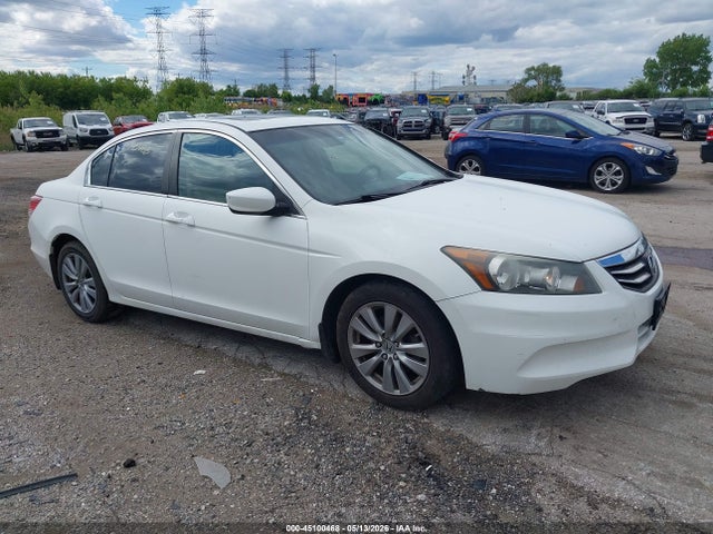 Salvage Honda Accord Image