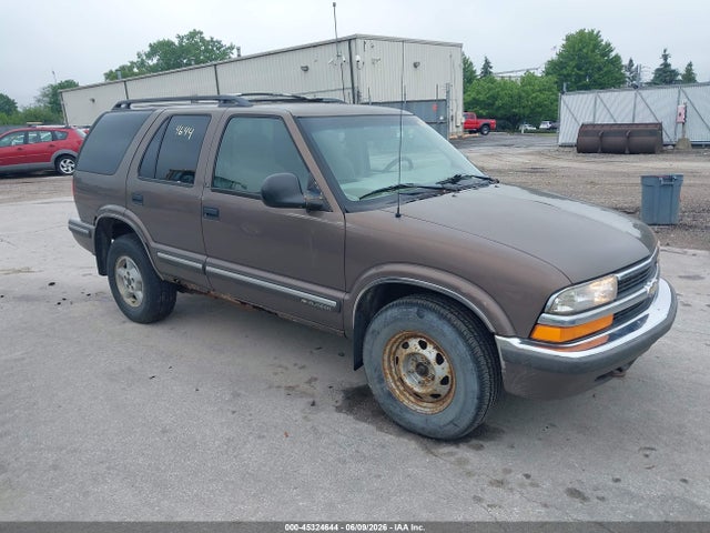 Salvage Chevrolet Blazer Image