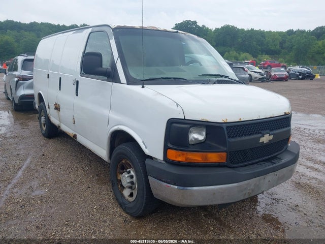 Salvage Chevrolet Express Image
