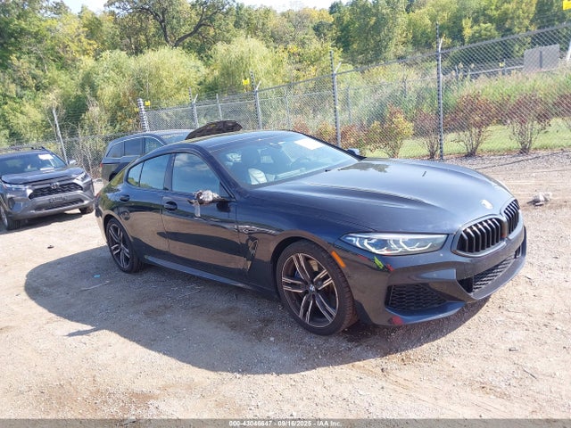 Salvage BMW 8 Series Image