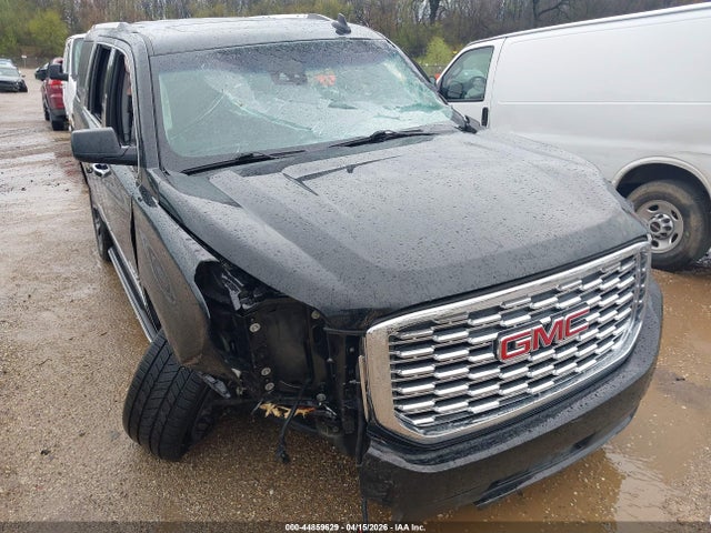 GMC Yukon Denali