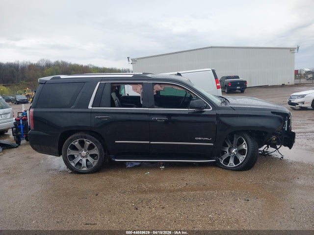GMC Yukon Denali
