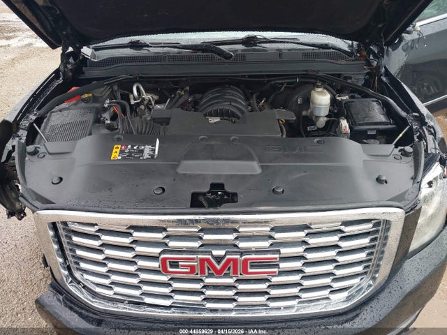 GMC Yukon Denali
