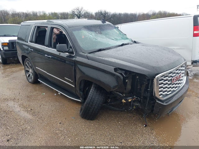 Salvage GMC Yukon Image