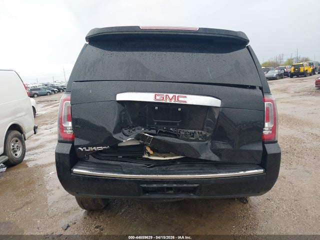 GMC Yukon Denali