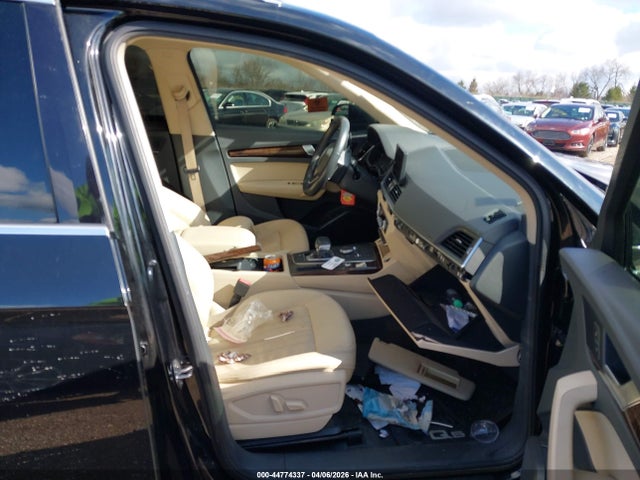 Audi Q5 45 Premium