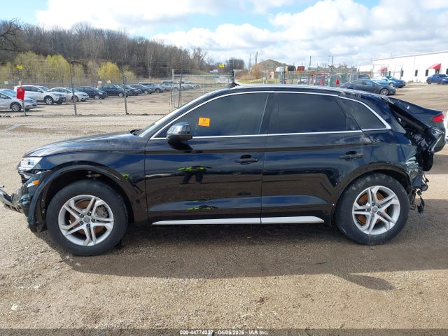 Audi Q5 45 Premium