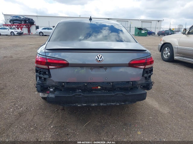 Volkswagen Passat 2.0t R-line