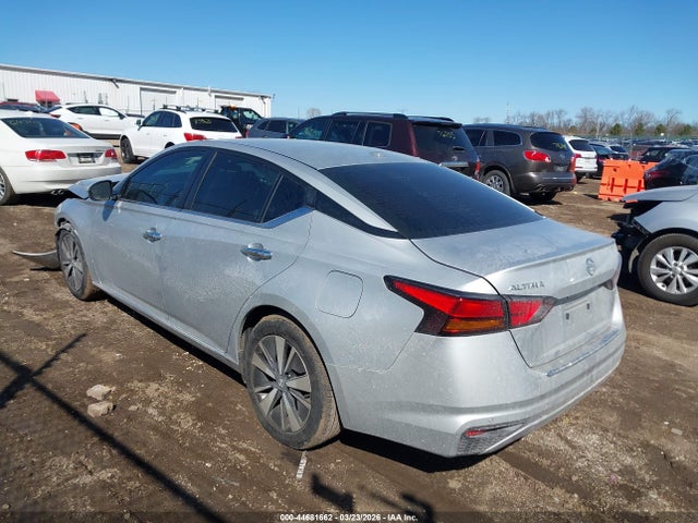 Nissan Altima Sv Fwd