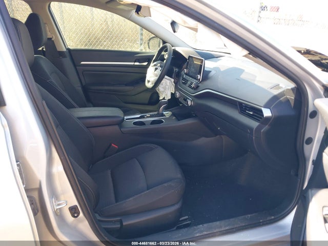 Nissan Altima Sv Fwd