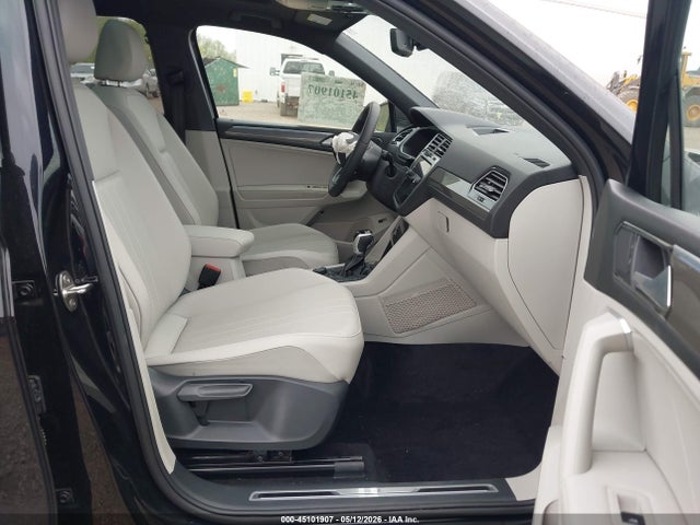 Volkswagen Tiguan 2.0t Se R-line Black