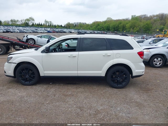 Dodge Journey Se