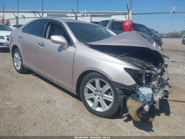 Salvage Lexus Es Image