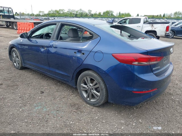 Hyundai ELANTRA Sel