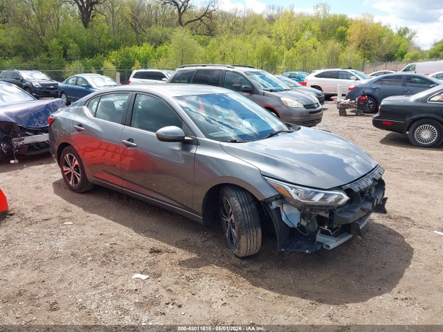Salvage Nissan Sentra Image