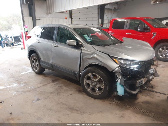 Salvage Honda CR-V Image