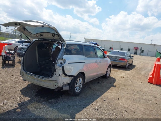 Kia Sedona Lx