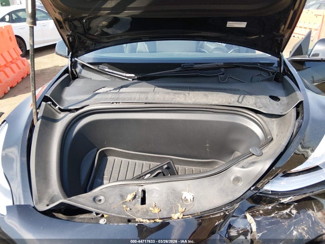 Tesla Model Y Long Range Dual Motor All-wheel Drive