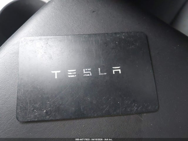 Tesla Model Y Long Range Dual Motor All-wheel Drive