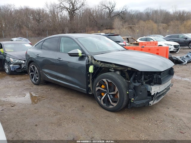 Salvage Audi e-tron Image