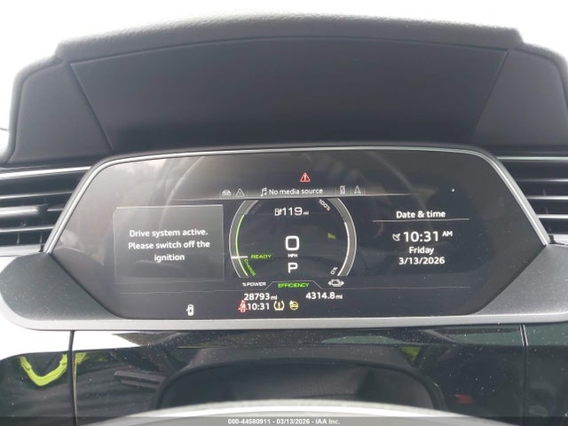 Audi e-tron Premium Plus S Line Quattro