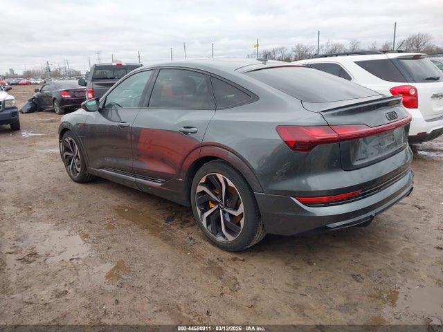 Audi e-tron Premium Plus S Line Quattro