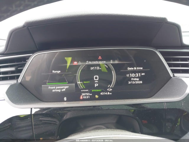Audi e-tron Premium Plus S Line Quattro