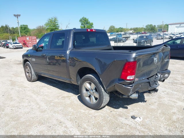 Ram 1500 Express  4x4 5'7 Box