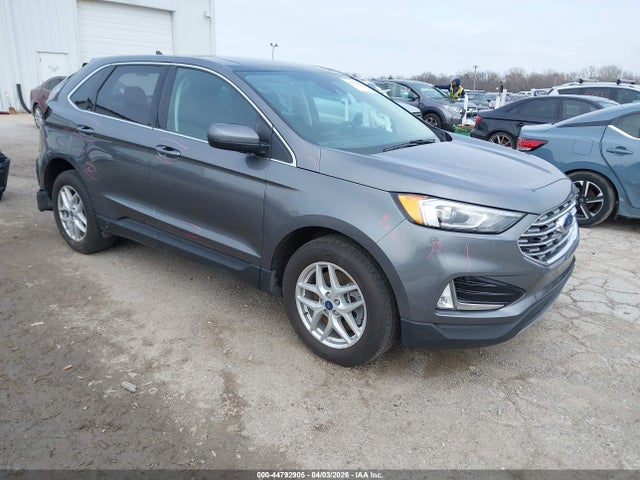 Salvage Ford Edge Image