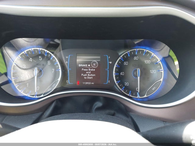 Chrysler Pacifica Touring