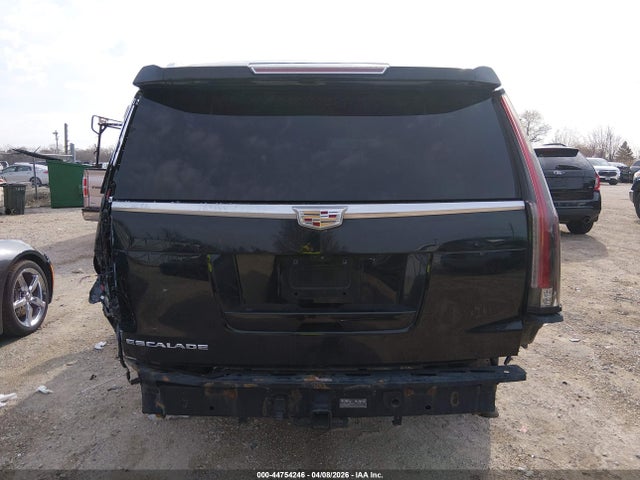 Cadillac Escalade Luxury