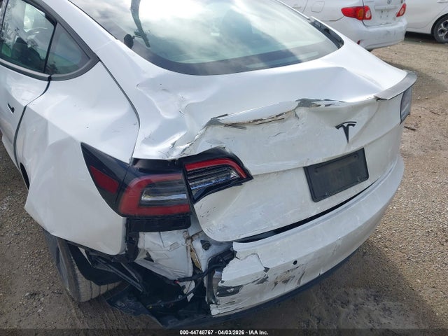 Tesla Model 3 Standard Range Plus Rear-wheel Drive