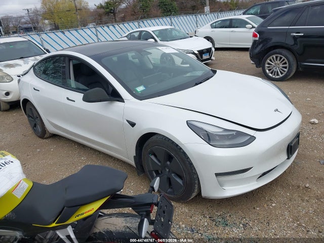 Salvage Tesla Model 3 Image