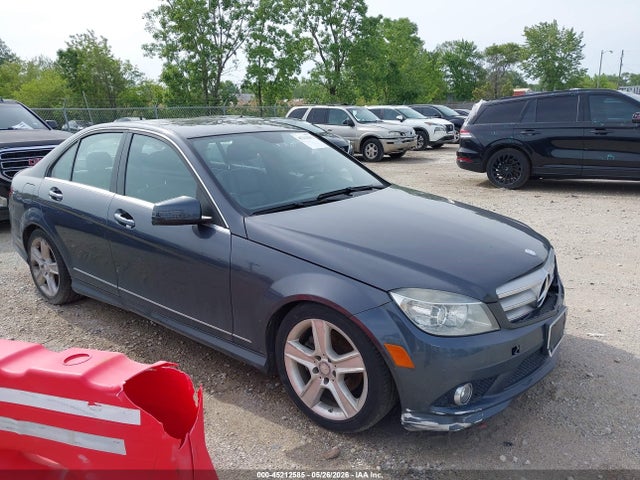 Salvage Mercedes-Benz C-Class Image